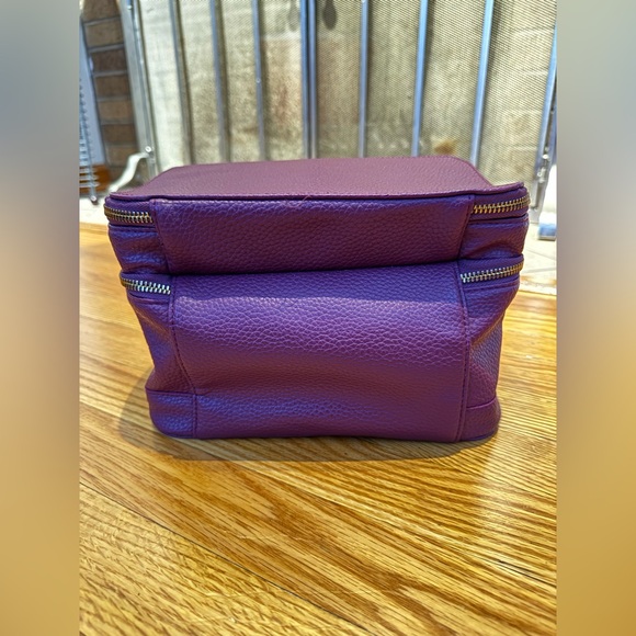 Pre-Owned Tartan and Twine Red Faux Leather 2 Compartment Makeup Bag - Picture 2 of 8